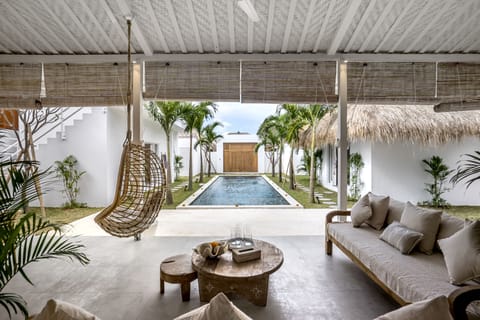 Deluxe Villa, 5 Bedrooms, Non Smoking, Private Pool | Living area | Smart TV