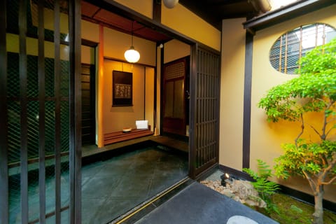 Traditional House | 1 bedroom, desk, free WiFi