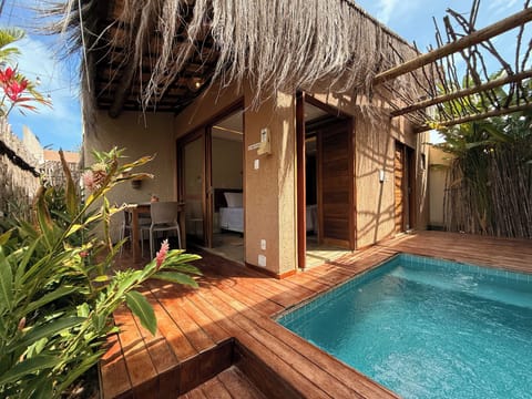 Premium Room, Private Pool, Pool View | Living area | Smart TV