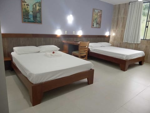 Standard Room | Laptop workspace, bed sheets