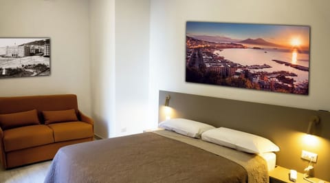 Frette Italian sheets, premium bedding, pillowtop beds, in-room safe