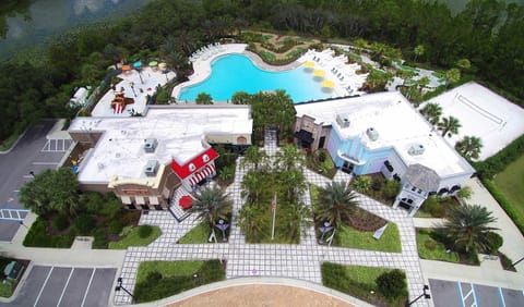 House | 5 bedrooms, high-speed internet