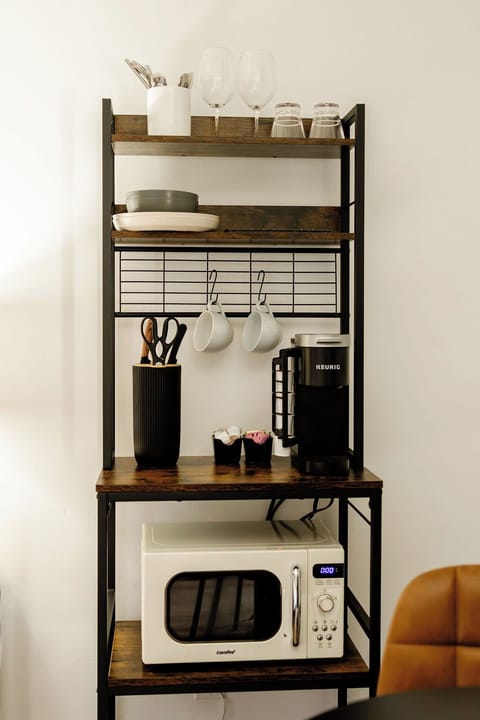 Studio Suite | Premium bedding, memory foam beds, blackout drapes, free WiFi