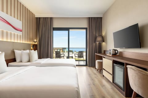 Premium bedding, minibar, in-room safe, desk