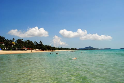 Beach nearby, beach towels