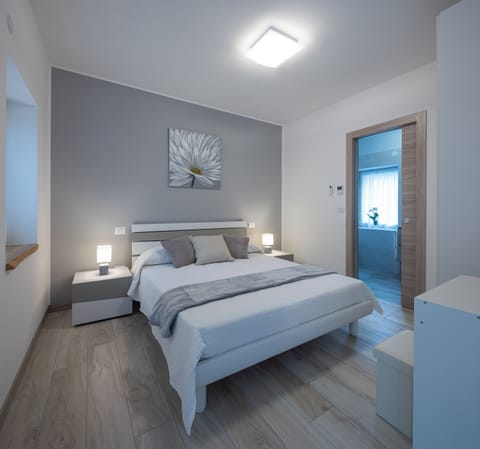 Double Room | Individually furnished, desk, laptop workspace, free WiFi