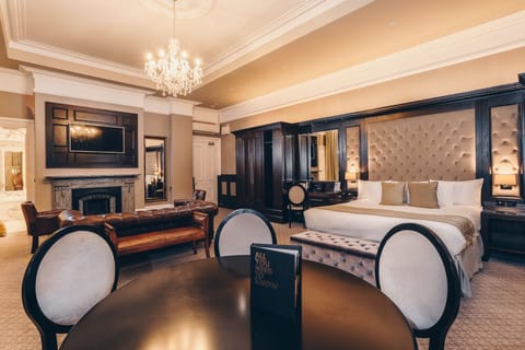 Presidential Suite (West Wing) | Minibar, desk, laptop workspace, blackout drapes