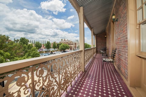 Luxury Apartment, 2 Bedrooms, Balcony | City view