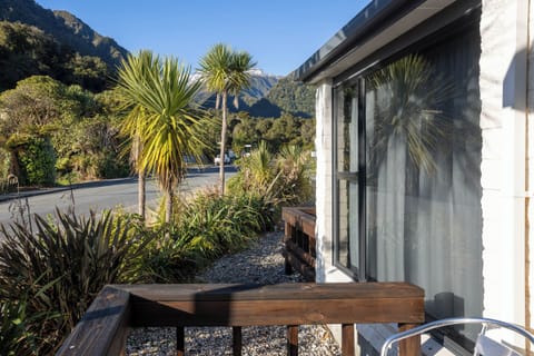 Spa Studio | Balcony view