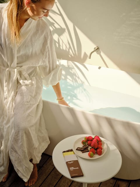Soak - King Ground Floor with outdoor bath | Minibar, desk, laptop workspace, soundproofing