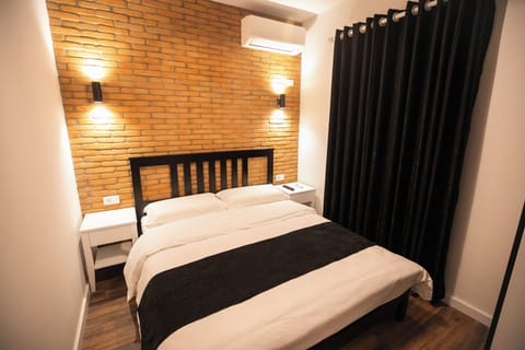 Double room with Balcony, 105 | Free WiFi, bed sheets