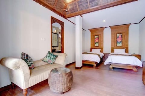 Minibar, in-room safe, desk, rollaway beds