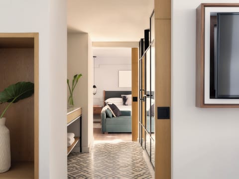 Suite, 1 Bedroom, Terrace (Atrium View) | 1 bedroom, premium bedding, down comforters, pillowtop beds