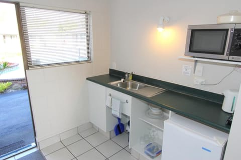 Fridge, microwave, coffee/tea maker, electric kettle