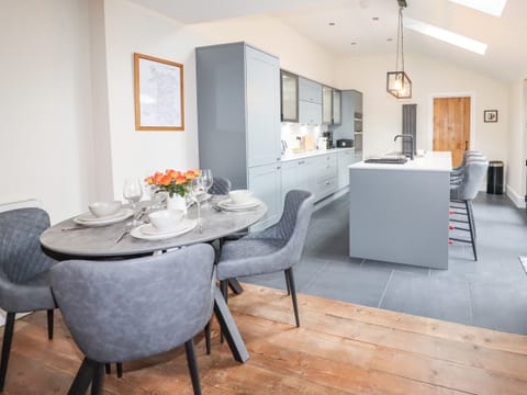 Cottage | Front of property