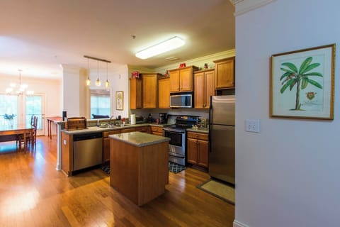 Condo, 2 Queen Beds, Balcony, Garden View (Low Country Dawg House) | Private kitchen | Fridge, microwave, oven, stovetop