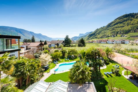 Design Double Room, Non Smoking, Mountain View | Mountain view