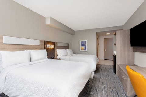 In-room safe, desk, free WiFi, bed sheets