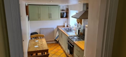 House, 1 Bedroom (The Hideaway) | Living area