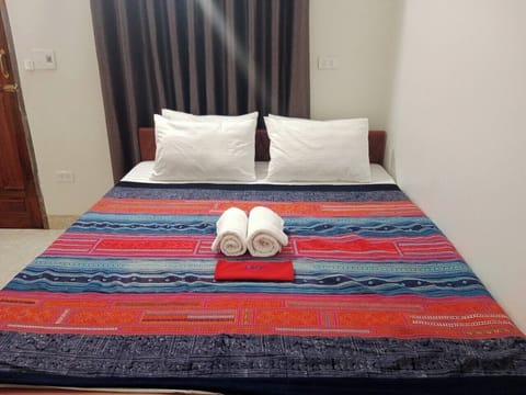 Classic Double Room | Desk, laptop workspace, soundproofing, WiFi (free)