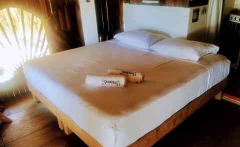 Elite Room, 1 Bedroom, Beach View | Premium bedding, down comforters, free WiFi, bed sheets