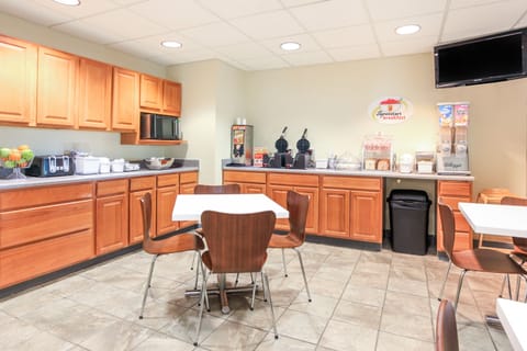 Free daily on-the-go breakfast