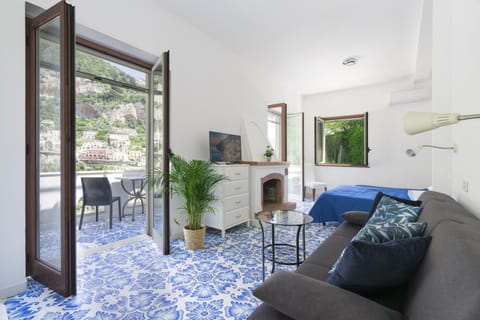 Apartment, Smoking | 1 bedroom