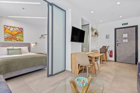 Theatrou Apt 5 - One Bedroom Apartment - Heart of Athens | Living area | Smart TV