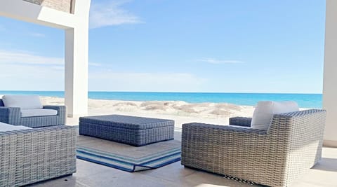 Family House, 3 Bedrooms, Ocean View, Sea Facing | Terrace/patio