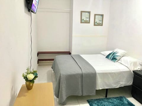 Double Room, 1 Double Bed, Ensuite | Free WiFi, bed sheets