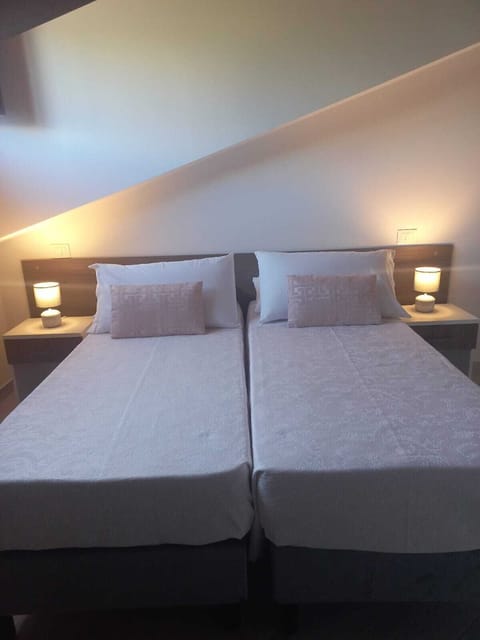 Standard Double Room, 1 Bedroom | Desk, laptop workspace, iron/ironing board, free WiFi