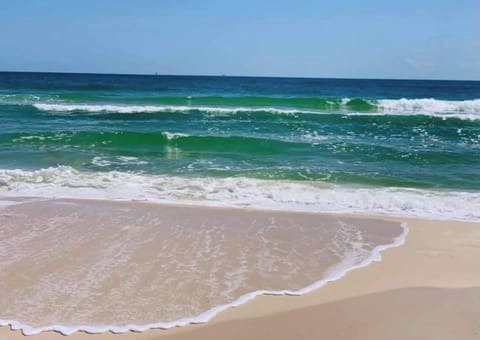 House, 3 Bedrooms, Accessible, Balcony | Beach