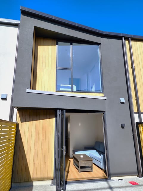 Signature Townhome | Terrace/patio
