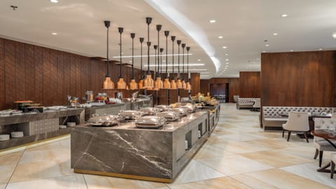 Daily buffet breakfast for a fee