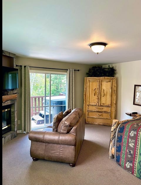 Condo, 1 Bedroom | Interior