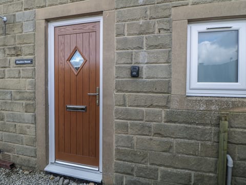 Cottage | Exterior detail