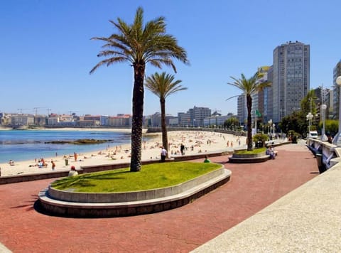 In-room safe, desk, blackout drapes, soundproofing