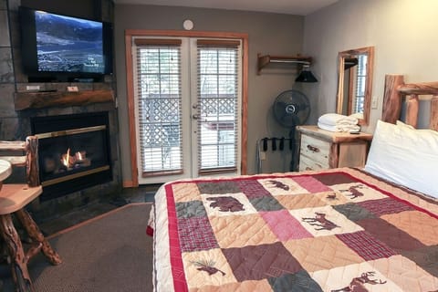 Studio | 1 bedroom, WiFi (free)