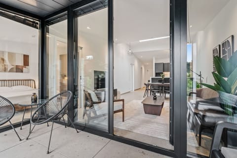 Apartment | Balcony