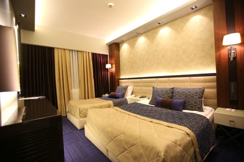 Minibar, in-room safe, iron/ironing board, free WiFi