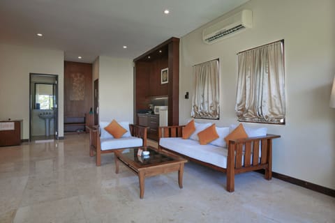 Suite, 1 King Bed, Ocean View | Private kitchenette | Fridge, coffee/tea maker