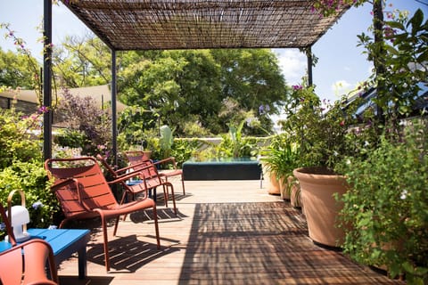 Sundeck