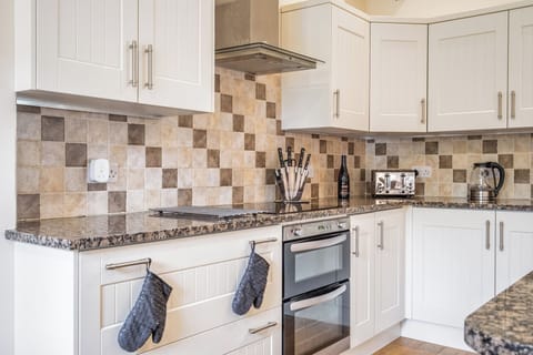 Fridge, dishwasher, electric kettle, toaster