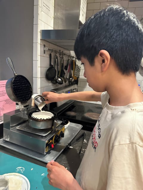 Free daily self-serve breakfast