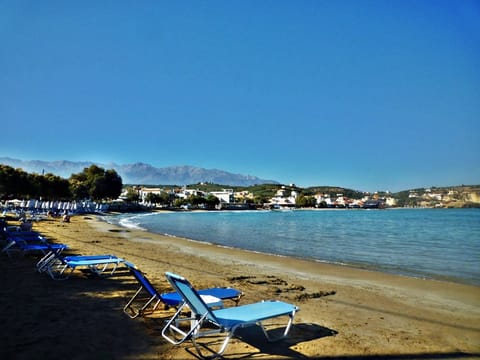 Bungalow, 5 Bedrooms, Smoking, Balcony | Exterior