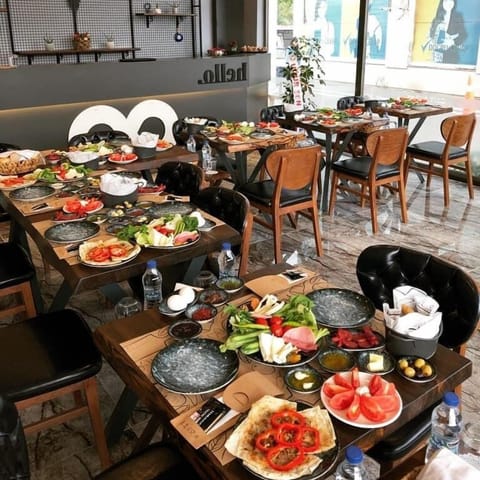 Free daily full breakfast