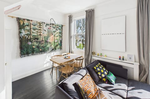 Apartment | 2 bedrooms, Internet