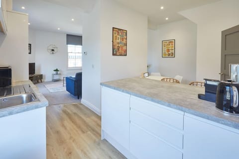 Apartment | 2 bedrooms, Internet