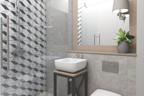 Shower, free toiletries, hair dryer, towels