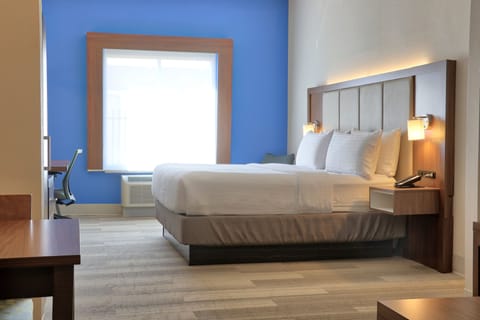 In-room safe, desk, iron/ironing board, free cribs/infant beds